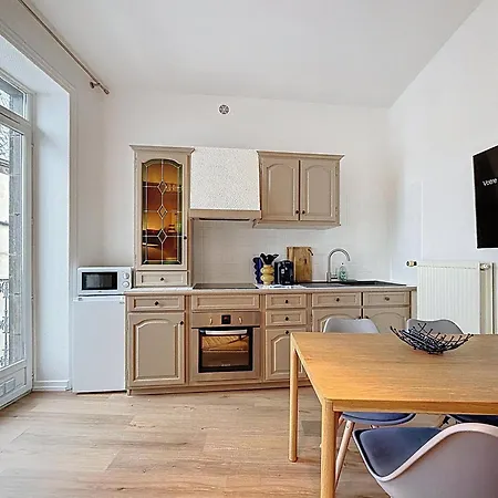 Apartment Centre Historique 4 Pers *