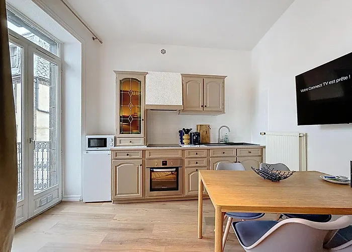 Apartment Centre Historique 4 Pers *